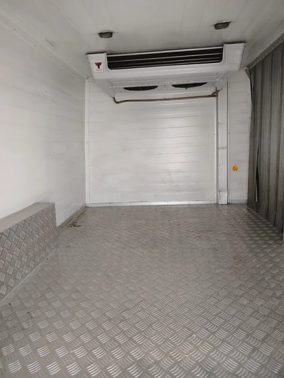 Ford Transit Refrigerator- GCC Specs - Full Service history from ford dealer - Excellent Condition-11