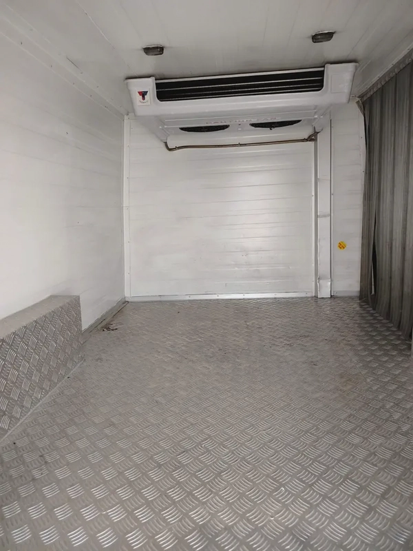 Ford Transit Refrigerator- GCC Specs - Full Service history from ford dealer - Excellent Condition