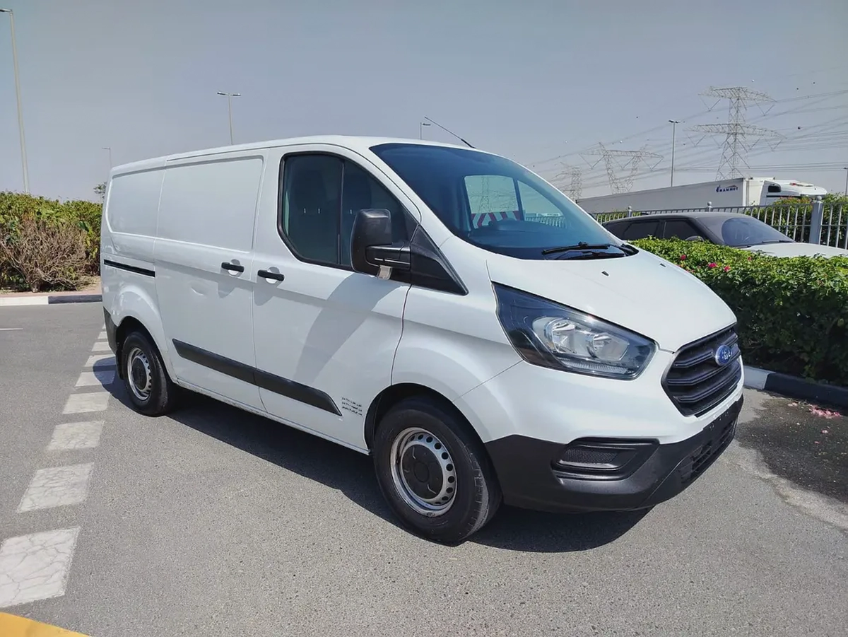 Ford Transit Refrigerator- GCC Specs - Full Service history from ford dealer - Excellent Condition-2-2