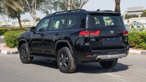 Toyota Land Cruiser LAND CRUISER GR SPORT 3.5L BLACK