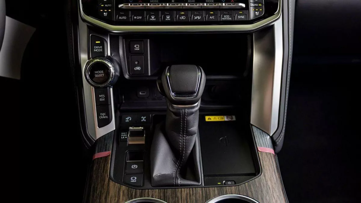 Toyota Land Cruiser VXR 3.5L-17-0