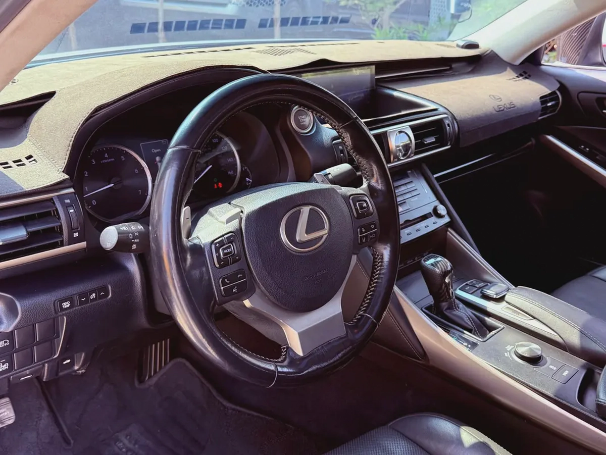 2017 Lexus IS 300 - American Specs-8-8
