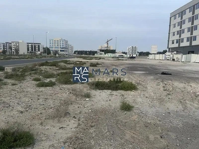 Corner Residential Plot for sale | Prime location | For G+5 and G+7-1