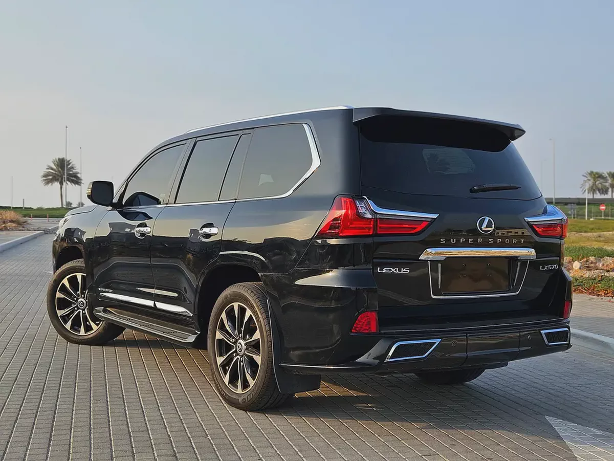 Lexus LX 570 2009 | GCC Specs | Facelift To 2023 Very Neat And Clean Car With Low KM Premium SUV-13-13