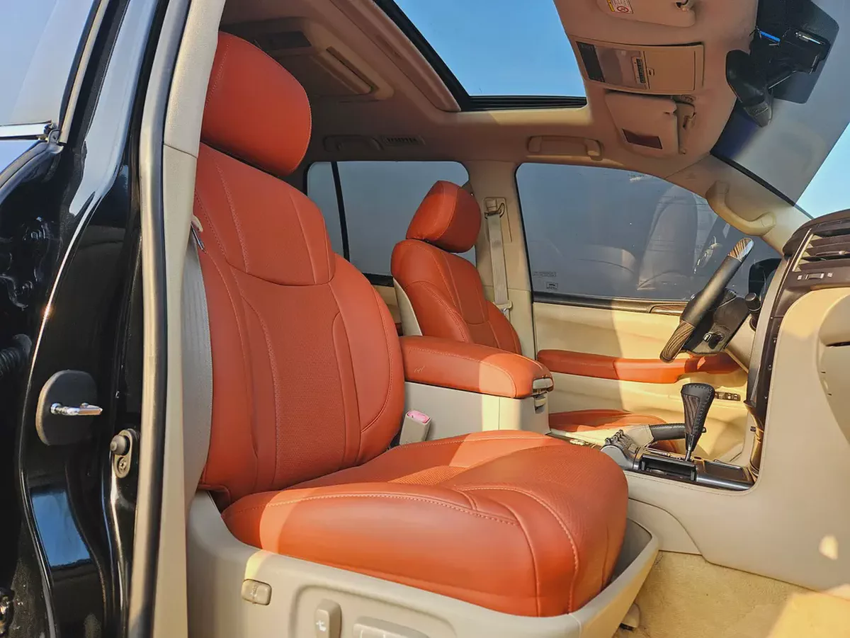 Lexus LX 570 2009 | GCC Specs | Facelift To 2023 Very Neat And Clean Car With Low KM Premium SUV-8-8