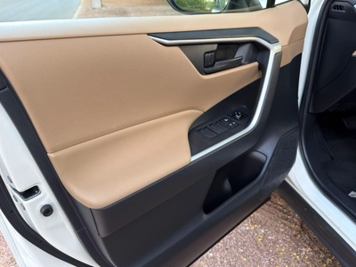 Gulf Specs 2021 TOYOTA RAV 4 EX (Mid Option) 2.5Litre V4, Agency Maintained (Al Futtaim)-19
