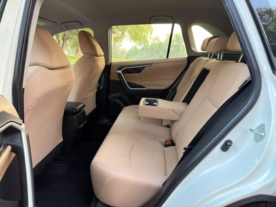 Gulf Specs 2021 TOYOTA RAV 4 EX (Mid Option) 2.5Litre V4, Agency Maintained (Al Futtaim)-1