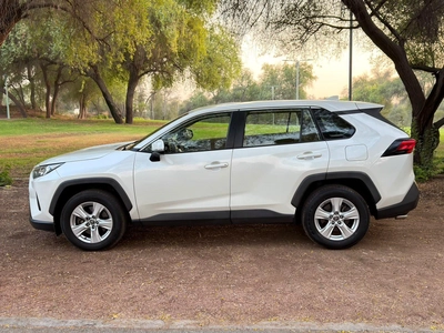 Gulf Specs 2021 TOYOTA RAV 4 EX (Mid Option) 2.5Litre V4, Agency Maintained (Al Futtaim)-17