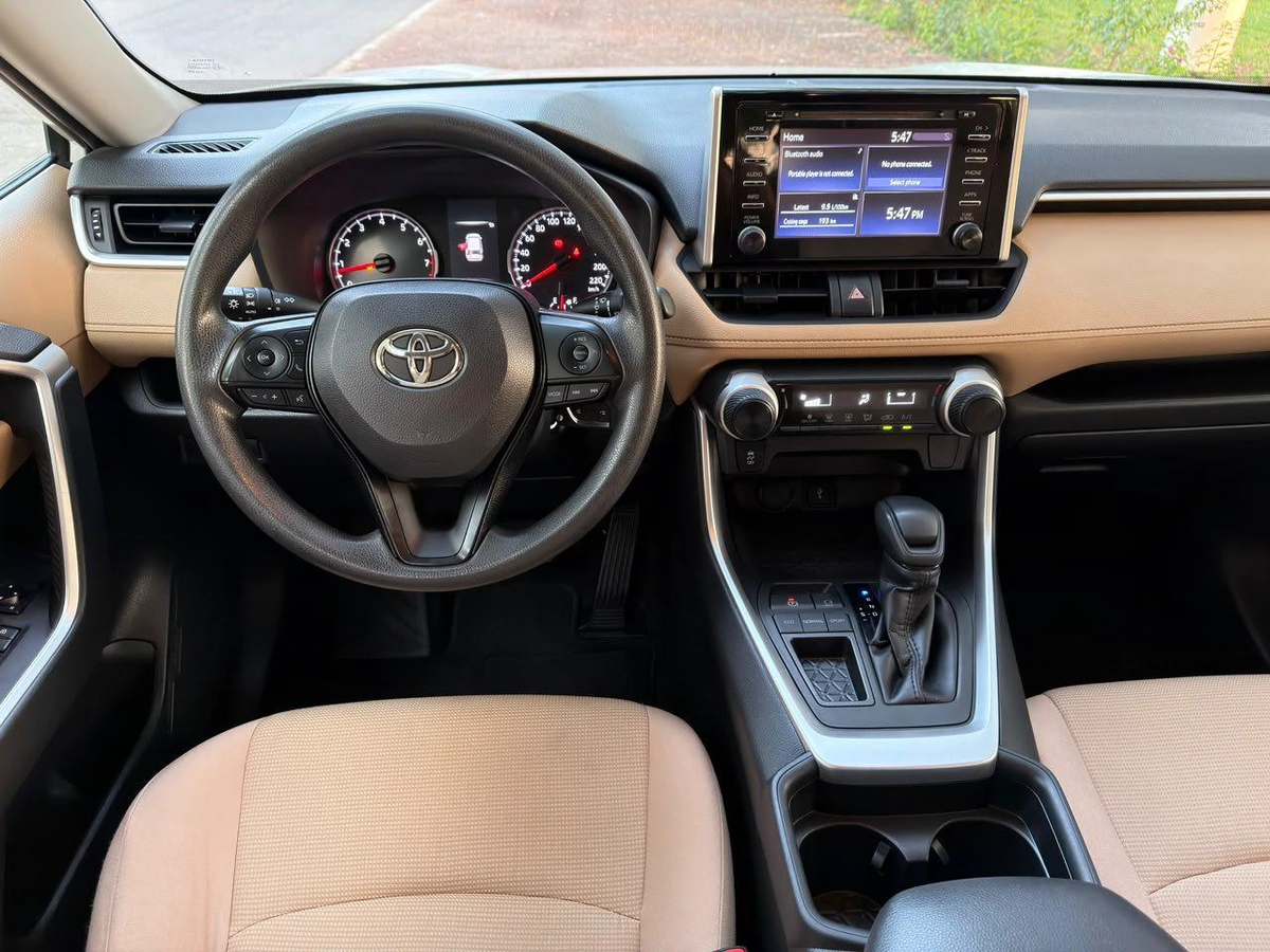 Gulf Specs 2021 TOYOTA RAV 4 EX (Mid Option) 2.5Litre V4, Agency Maintained (Al Futtaim)-6-6