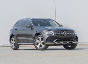 MERCEDES-GLC300 2021