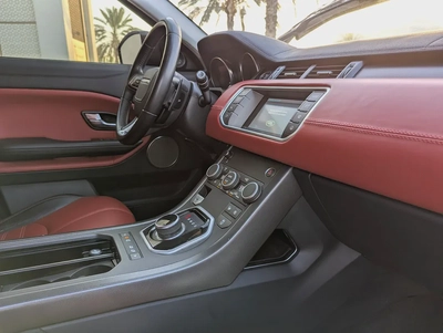 Land Rover Range Rover Evoque SE 2018 US  Premium Condition Clean  Well Maintained Luxury SUV-8