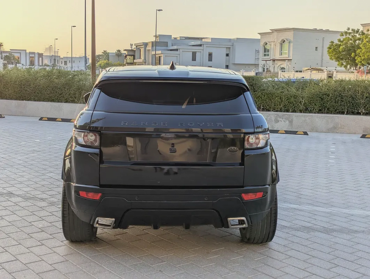 Land Rover Range Rover Evoque SE 2018 US Premium Condition Clean Well Maintained Luxury SUV-16-16