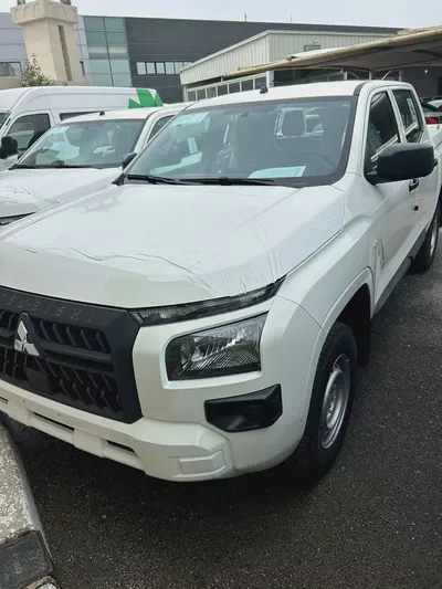 Mitsubishi L200 Double Cab GL 2026 GCC Specs-0