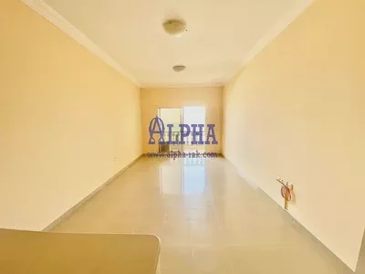 Studio for rent | Unfurnished | Spacious-2