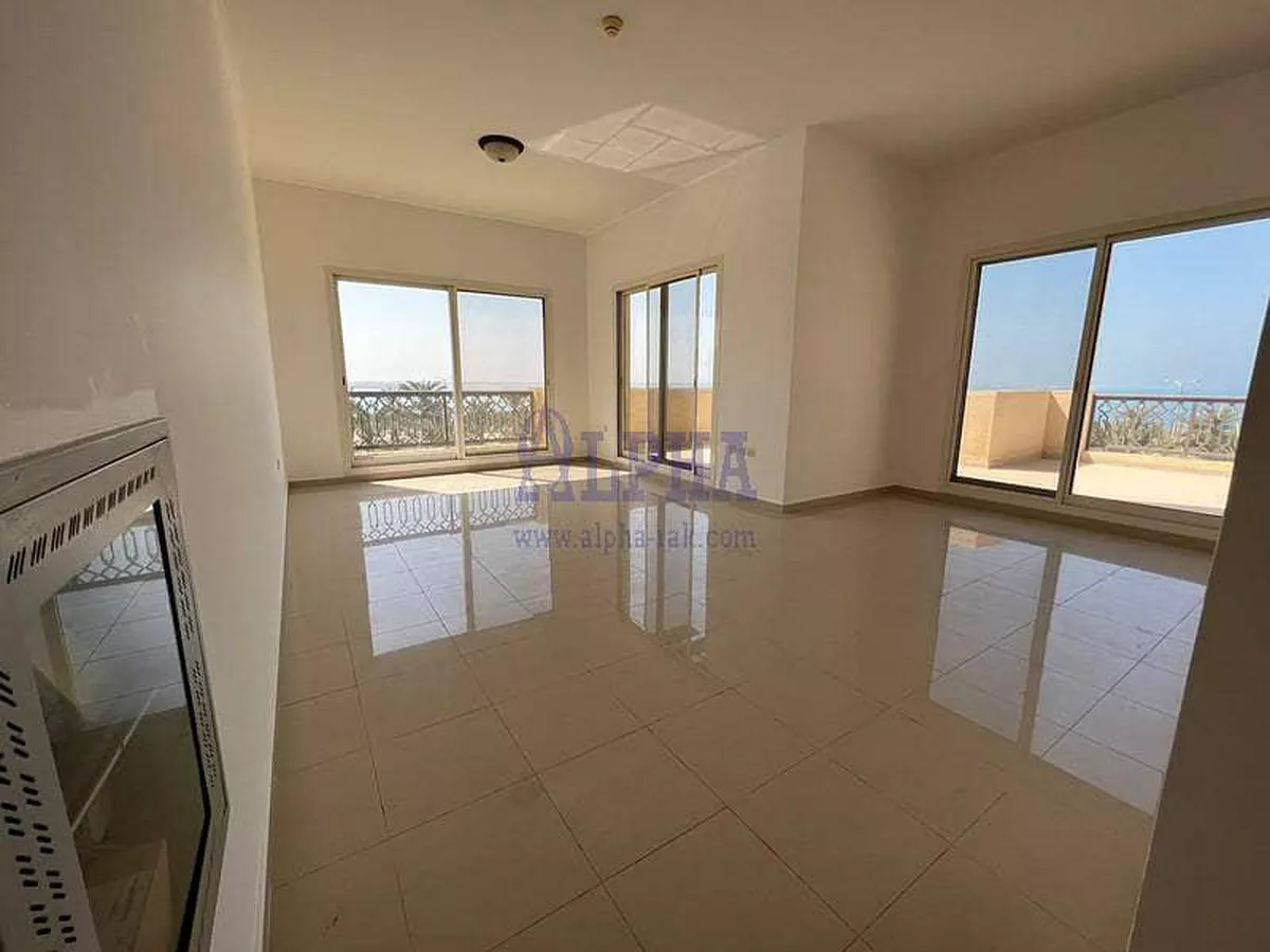 Amazing View | Spacious Apartment-5-5
