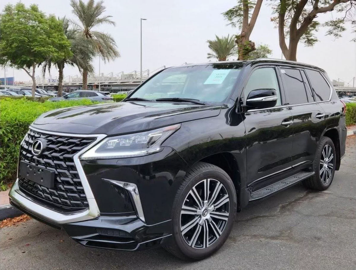 Lexus LX570 SIGNATURE Sport