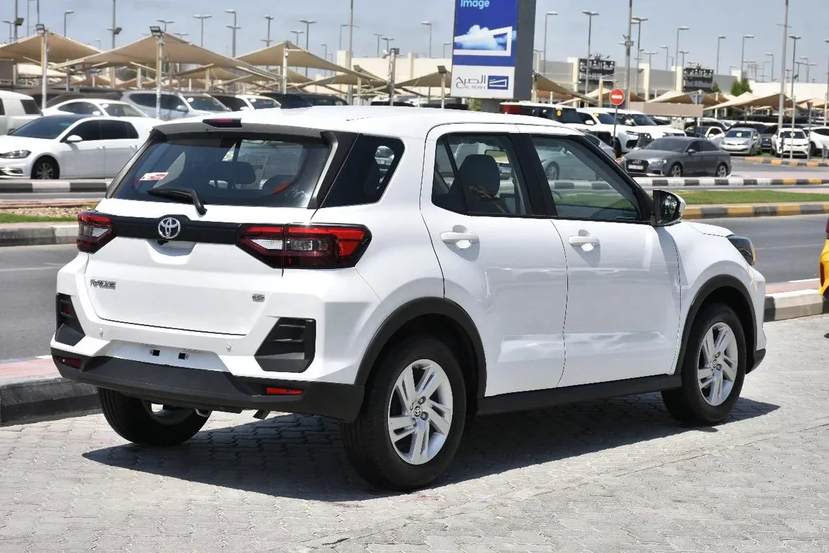 RAIZE G NEW GCC SPECS 2024 | WHITE-9-9