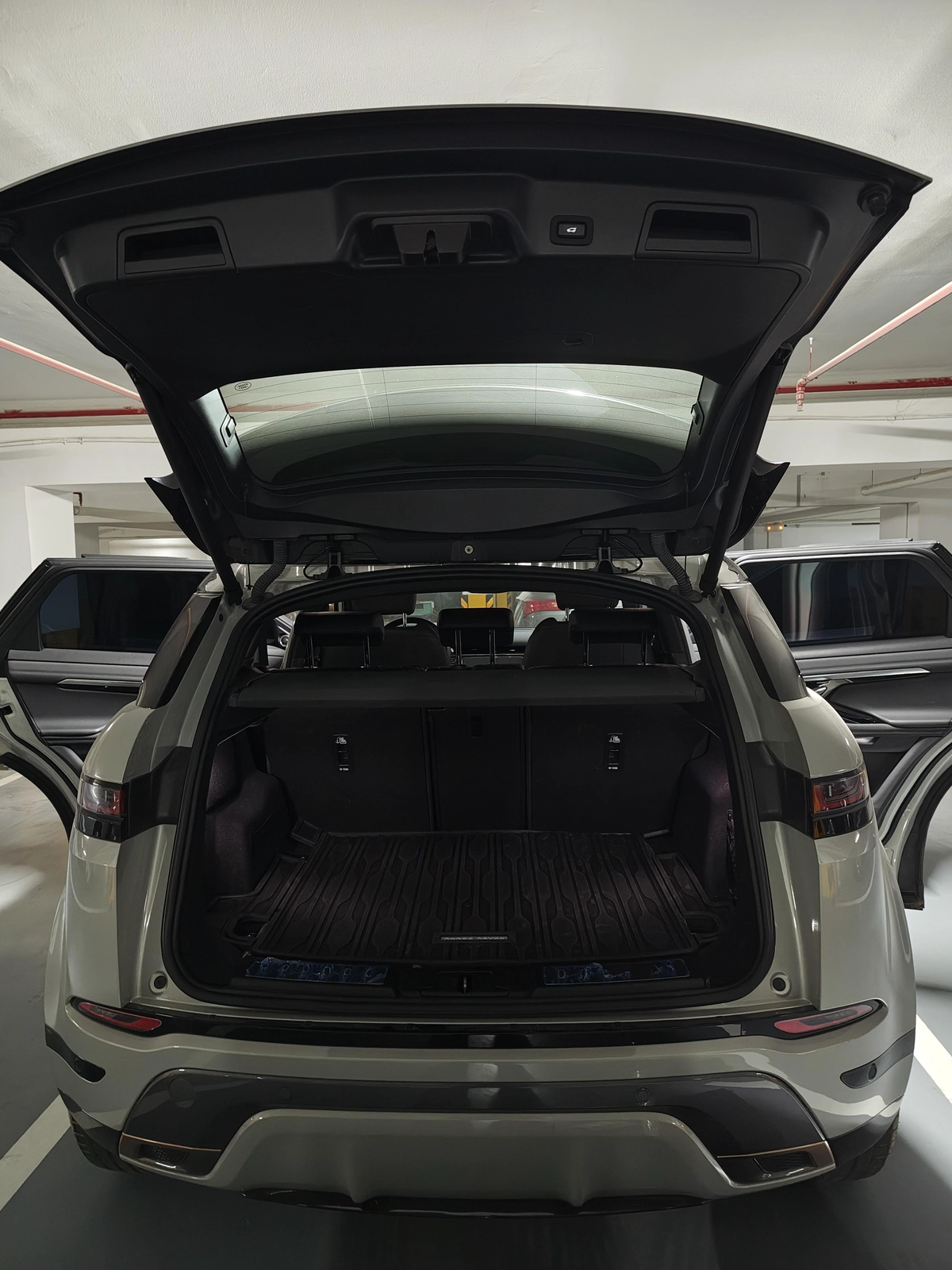 Range Rover Evoque 2021 P200 R-Dynamic SE-8-8