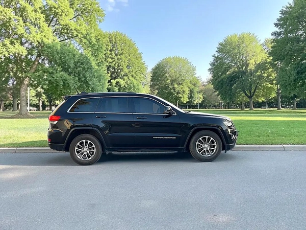 GCC Specs Jeep Grand Cherokee Laredo 2015 - Well Maintained