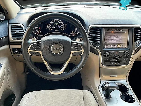 GCC Specs Jeep Grand Cherokee Laredo 2015 - Well Maintained