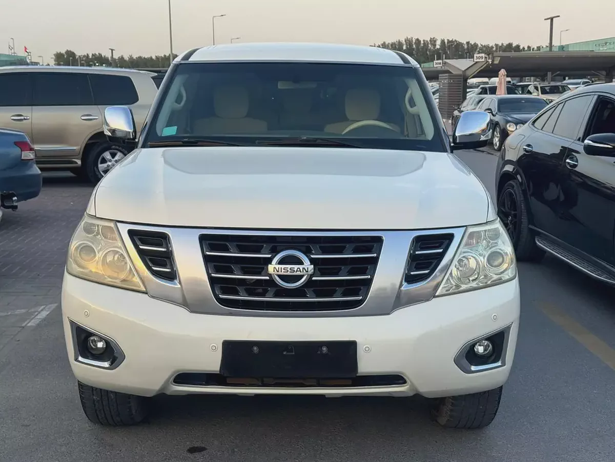 Nissan Patrol SE 2014 - GCC Specs - Well Maintained