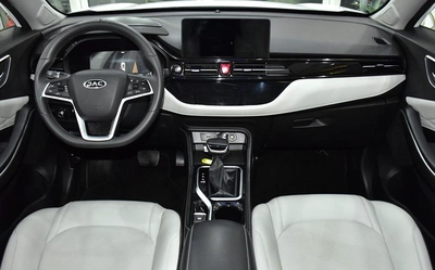 JAC JS4 1.5T ( 2023 Model ) in White Color GCC Specs-4