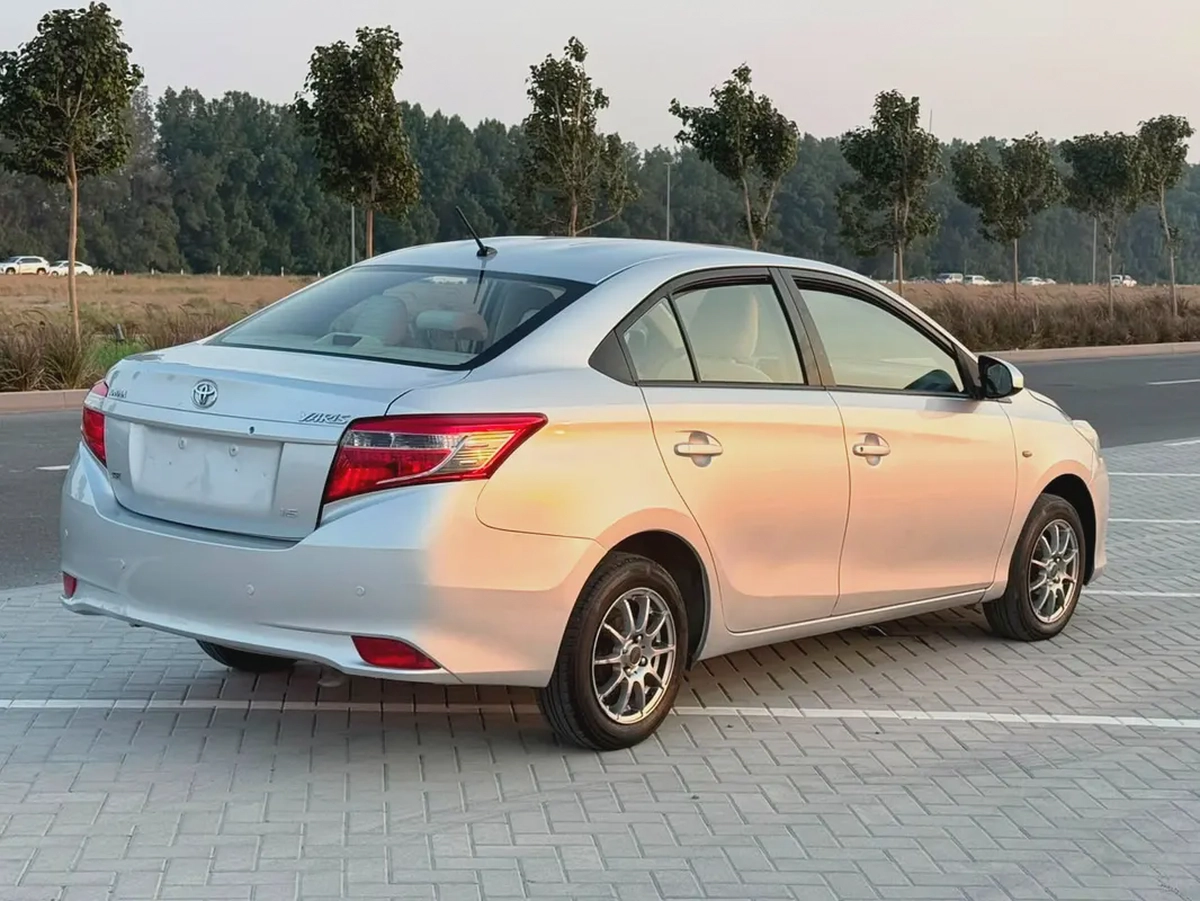 Toyota yaris 2016gcc-1-1