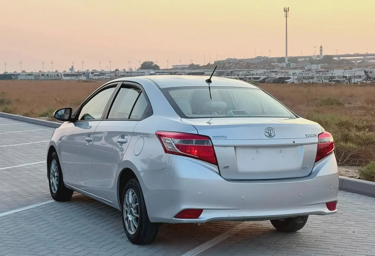 Toyota yaris 2016gcc-3-3