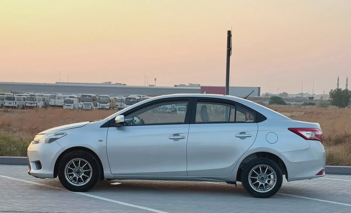 Toyota yaris 2016gcc-4-4