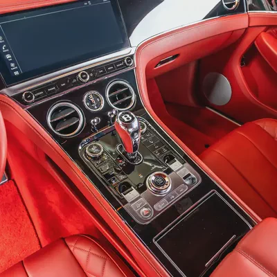 Bentley Continental GT V8  2021 - European Specs-6