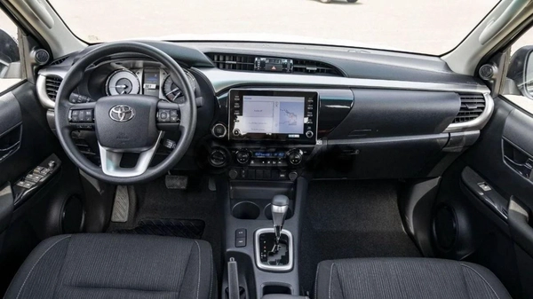 Toyota Hilux Toyota Hilux Sr5 2.4L Diesel 2024 full option for export only