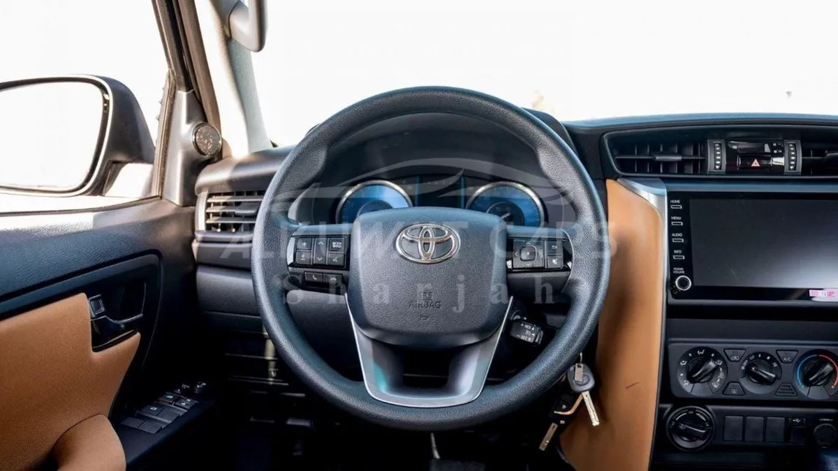 Toyota Fortuner EXR Fortuner 2.7L 4WD V4-11-0