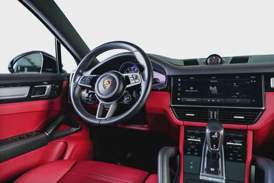 Porsche cayenne-Coupe-Platinum Edition-GCC -well maintained-Sport crono package-Warranty Available-11