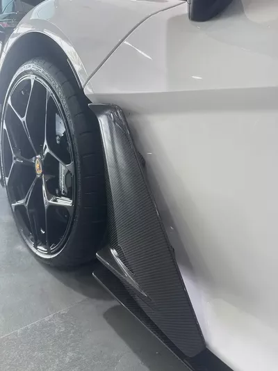 2024 Lamborghini Revuelto - V12 Hybrid Hypercar - Full Carbon Fiber-16