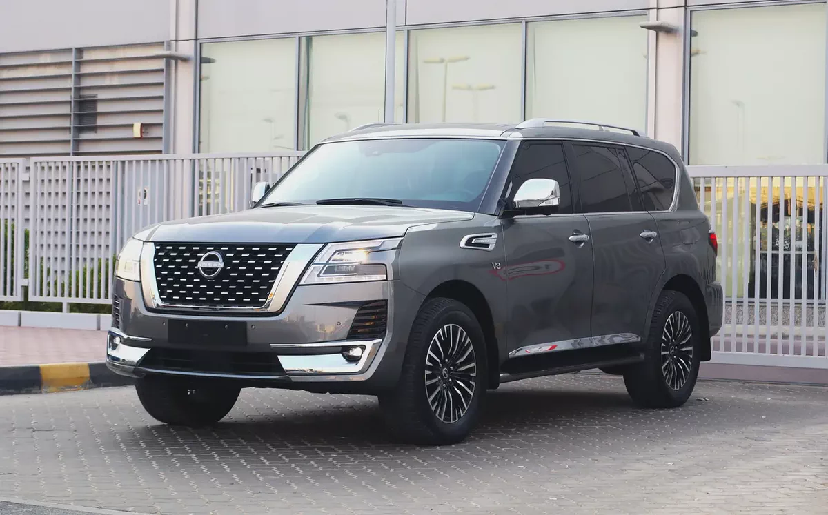 Nissan Patrol Platinum VVEL DIG 2024 Model – GCC Specs - Original Paint
