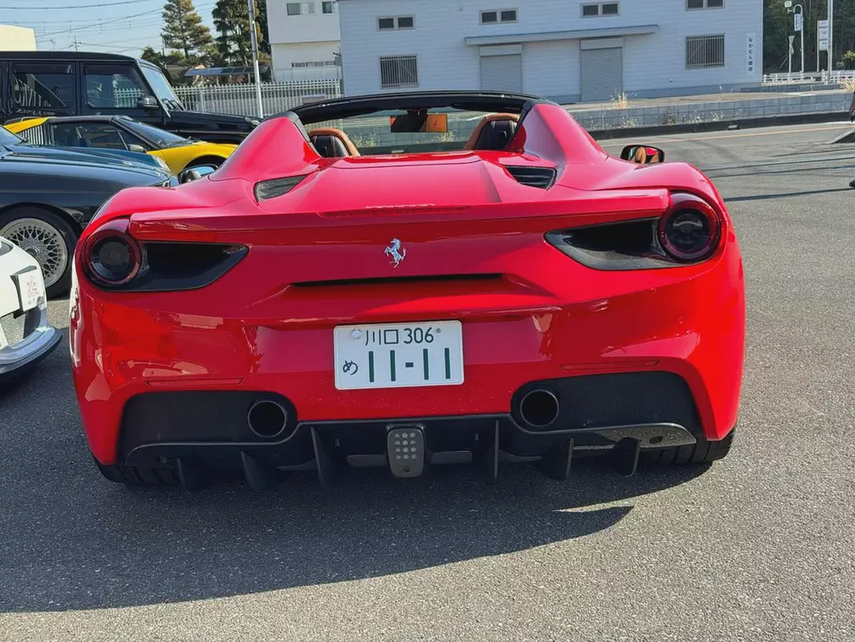 Ferrari 488 Spider 2016 | GCC Specs | Pristine Condition-6-6