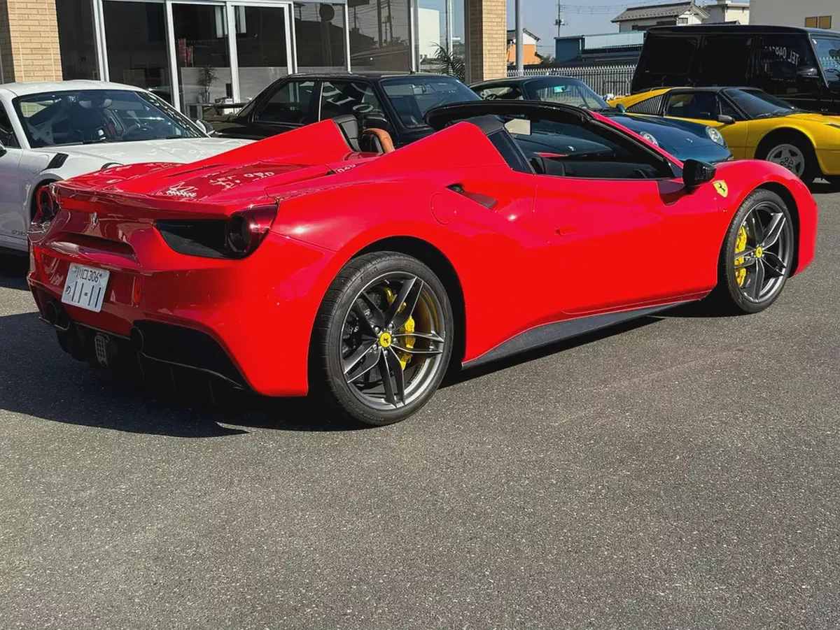 Ferrari 488 Spider 2016 | GCC Specs | Pristine Condition-7-7
