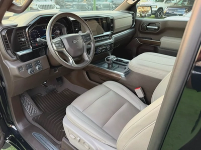 (2023) CHEVROLET SILVERADO //TRAILBOSS// GCC FULL OPTION -EXCELLENT CONDITION--8