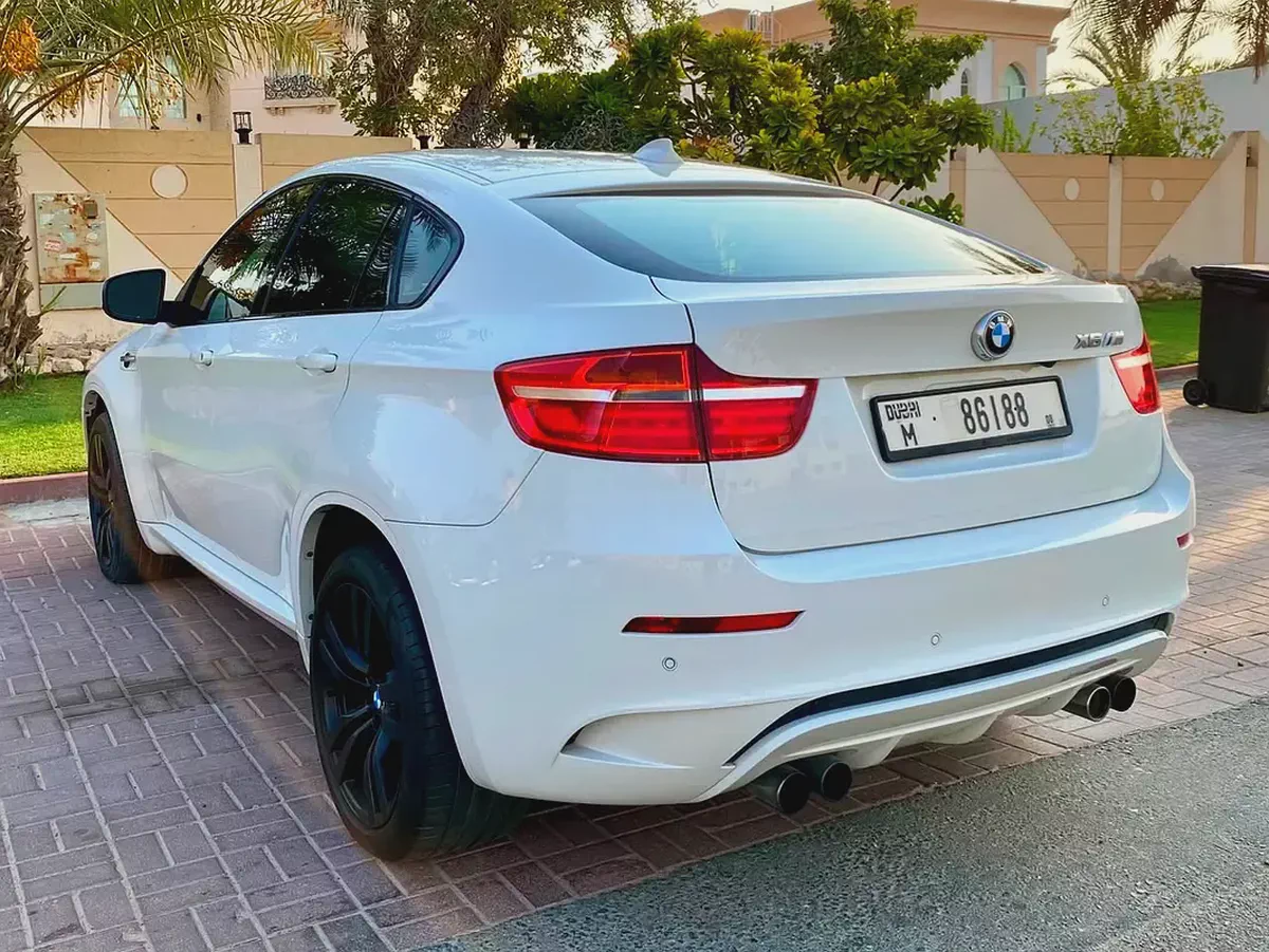 2014 BMW X6M  4.4L V8 555 HP || LOW MILEAGE || ACCIDENT FREE || GCC || CARPLAY TOUCH SCREEN-6-6
