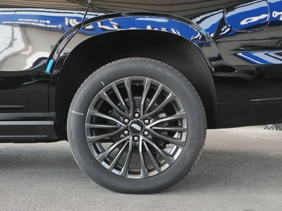2025 ESCALADE SPORT PLATINUM CAPTAIN SEATS SUV BRAND NEW 0KM-18