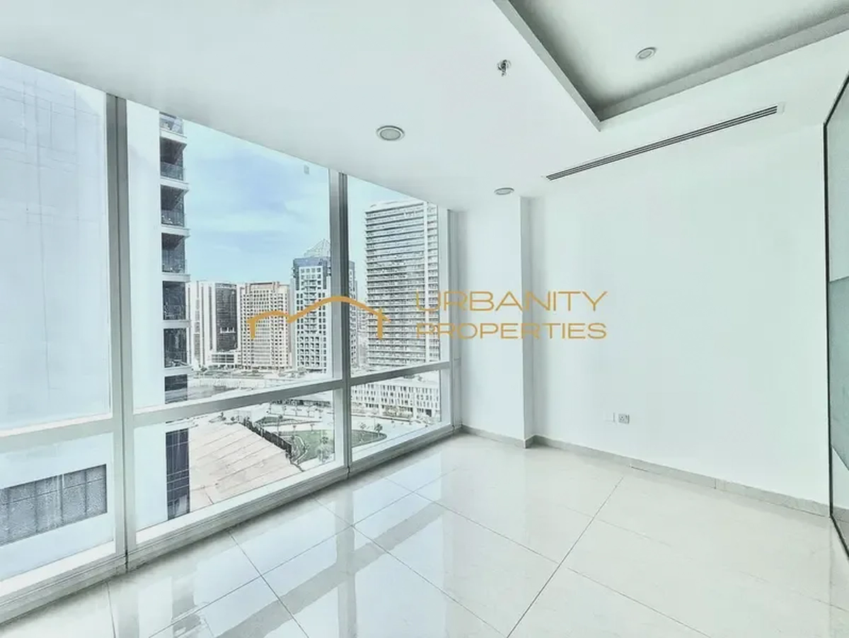 Bright Partitioned Office | 1 Parking | 4 Cheques | Tamani Arts-4-4