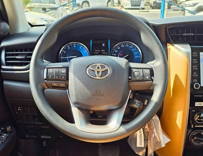 Toyota Fortuner EXR SR5 || 2.7L PETROL V4 A/T / AUTO AC / ALLOY WHEELS / 4WD (CODE # FPGO)-13