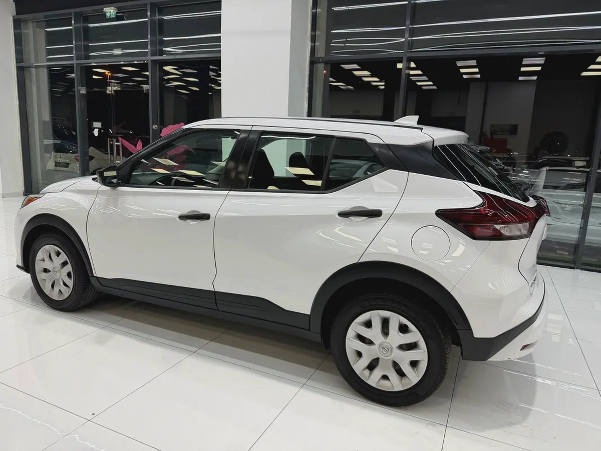 nissan kicks low km-4-4