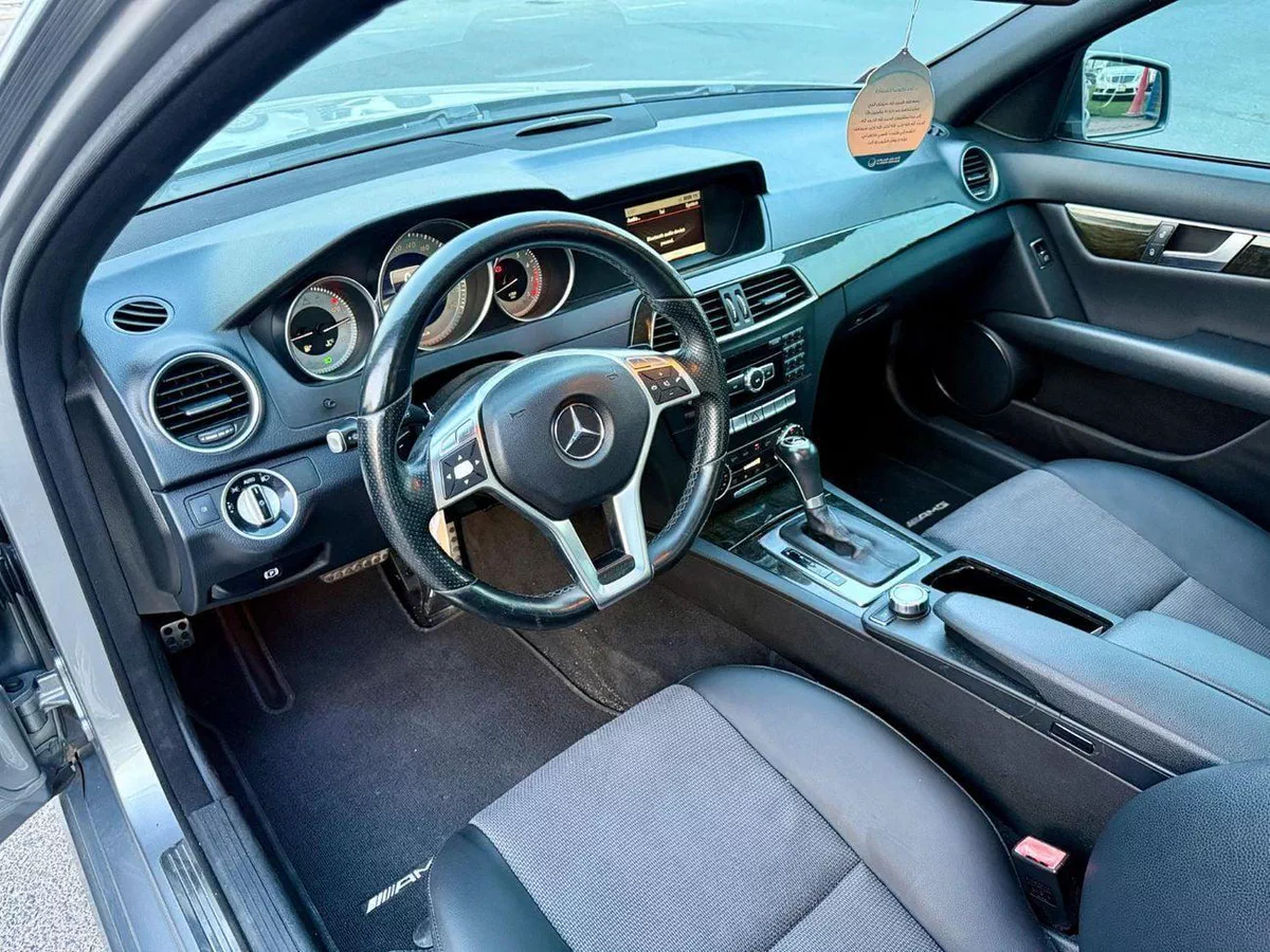 Mercedes Benz C200 AVANTGARDE SPORTS C200-10-0