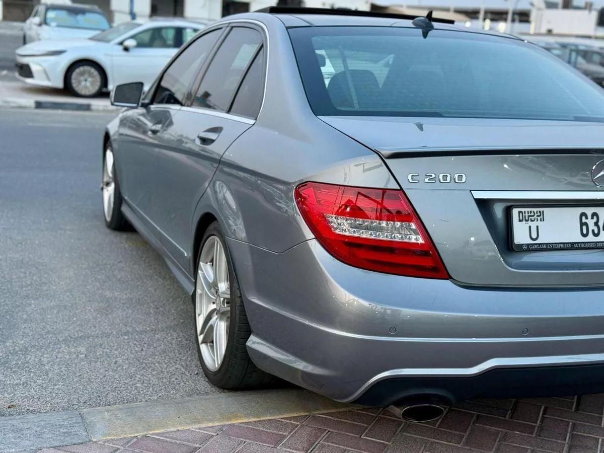 Mercedes Benz C200 AVANTGARDE SPORTS C200-6-0