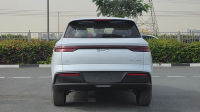 BYD SEALION 5 Design DM-i (White)-6