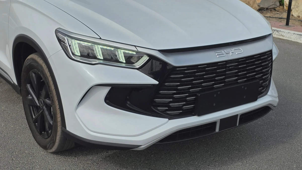 BYD SEALION 5 Design DM-i (White)-1-1