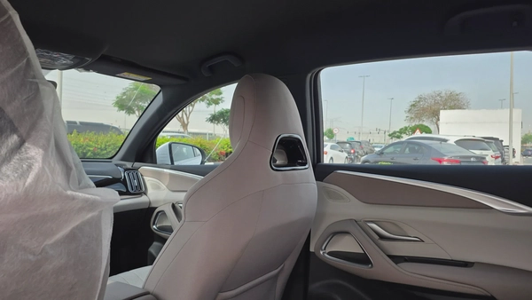 BYD SEALION 5 Design DM-i (White)