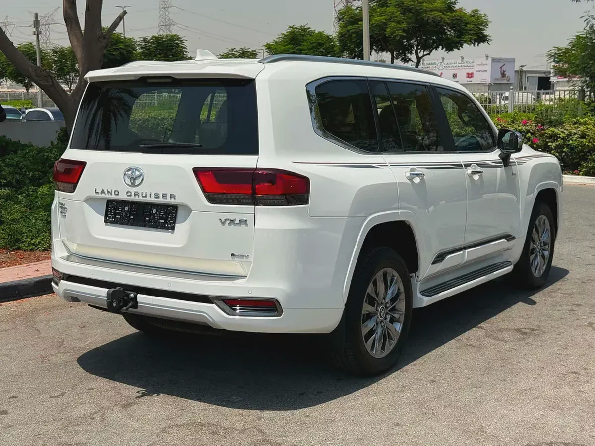 **HYBRID**2026 GCC SPEC BRAND NEW-12-12