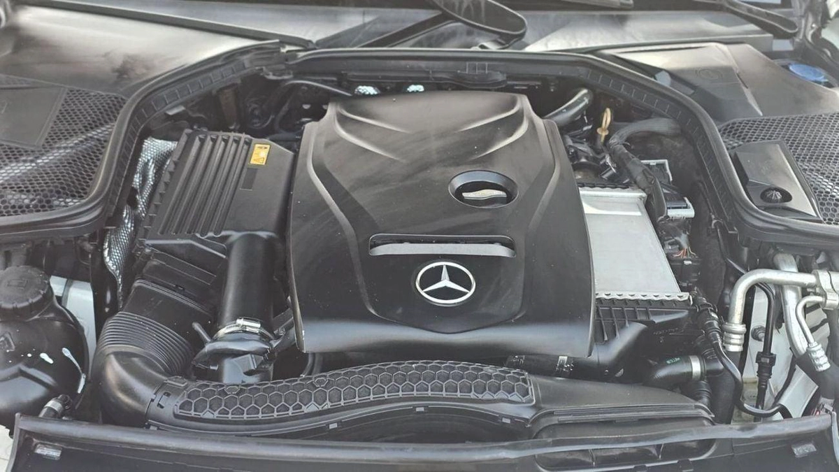 Mercedes Benz C200 Mercedes c200 v4 2018-13-13